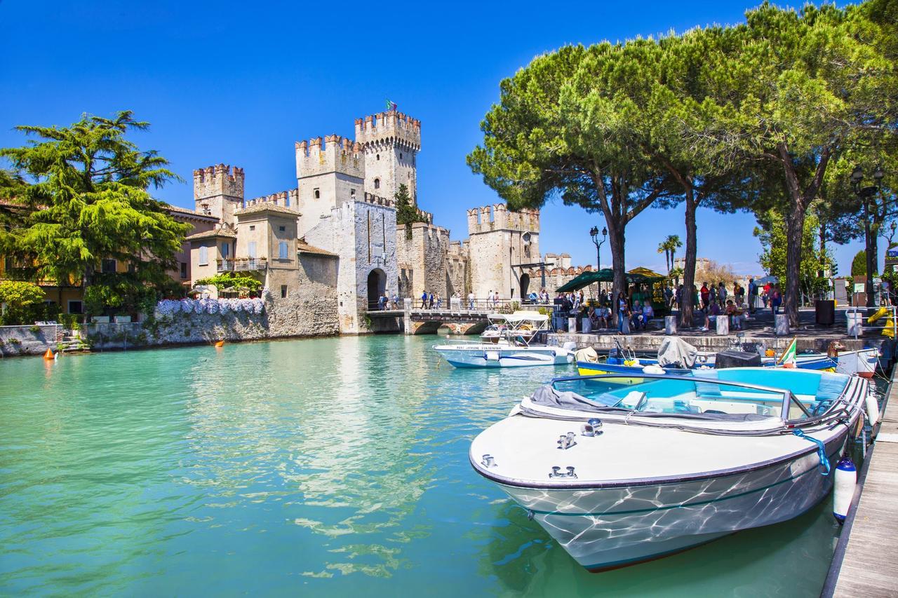 La Luce Di Sirmione Hotel Exterior photo